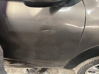 Used 2018 Renault Kwid [2015-2019] 1.0 RXT AMT Petrol Automatic dents MINOR SCRATCH