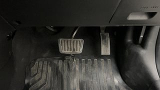 Used 2016 Hyundai Grand i10 [2013-2017] Asta (O) AT 1.2 kappa VTVT Petrol Automatic interior PEDALS VIEW