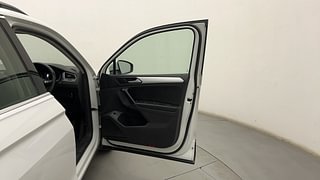 Used 2018 Volkswagen Tiguan [2017-2020] Comfortline TDI Diesel Automatic interior RIGHT FRONT DOOR OPEN VIEW