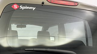 Used 2017 Maruti Suzuki Wagon R 1.0 [2015-2019] VXI AMT Petrol Automatic top_features Rear defogger