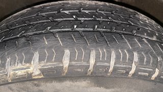 Used 2016 Maruti Suzuki Alto K10 [2014-2019] VXi Petrol Manual tyres LEFT FRONT TYRE TREAD VIEW