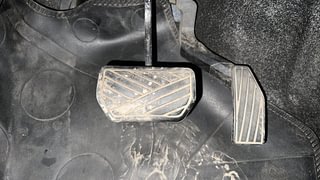Used 2017 Maruti Suzuki Wagon R 1.0 [2015-2019] VXI AMT Petrol Automatic interior PEDALS VIEW