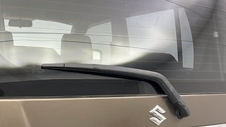 Used 2017 Maruti Suzuki Wagon R 1.0 [2015-2019] VXI AMT Petrol Automatic top_features Rear wiper