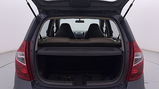 Used 2016 hyundai i10 Sportz 1.1 Petrol Petrol Manual interior DICKY INSIDE VIEW