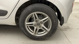 Used 2016 Hyundai Grand i10 [2013-2017] Asta (O) AT 1.2 kappa VTVT Petrol Automatic tyres LEFT REAR TYRE RIM VIEW
