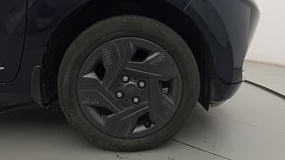 Used 2022 Hyundai Grand i10 Nios Magna Corp Edition Petrol Petrol Manual tyres RIGHT FRONT TYRE RIM VIEW