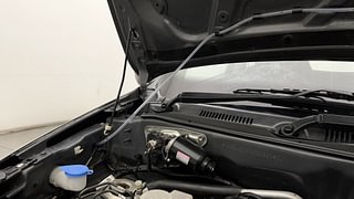Used 2020 Maruti Suzuki Alto 800 Vxi Plus Petrol Manual engine ENGINE RIGHT SIDE HINGE & APRON VIEW