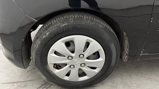 Used 2011 Hyundai i10 Sportz 1.2 Kappa2 Petrol Manual tyres LEFT FRONT TYRE RIM VIEW