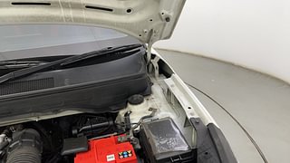 Used 2021 Hyundai Venue [2019-2022] SX 1.0  Turbo iMT Petrol Manual engine ENGINE LEFT SIDE HINGE & APRON VIEW