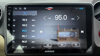 Used 2013 Honda Amaze [2013-2016] 1.2 S AT i-VTEC Petrol Automatic top_features Integrated (in-dash) music system