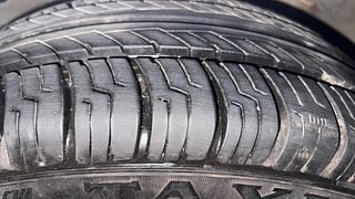 Used 2015 Honda City V Petrol Manual tyres LEFT FRONT TYRE TREAD VIEW