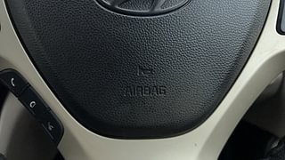 Used 2022 Hyundai New Santro 1.1 Sportz AMT Petrol Automatic top_features Airbags