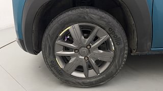 Used 2021 Renault Kwid [2020-2022] NEOTECH 1.0 RXL AMT Petrol Automatic tyres LEFT FRONT TYRE RIM VIEW