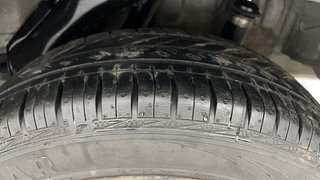Used 2013 Honda Amaze [2013-2016] 1.2 S AT i-VTEC Petrol Automatic tyres LEFT REAR TYRE TREAD VIEW