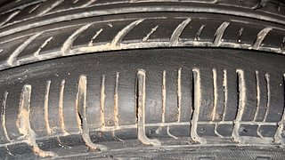 Used 2017 Maruti Suzuki Alto 800 [2016-2019] Lxi Petrol Manual tyres RIGHT FRONT TYRE TREAD VIEW