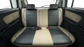 Used 2018 Maruti Suzuki Wagon R 1.0 [2015-2019] VXI AMT Petrol Automatic interior REAR SEAT CONDITION VIEW