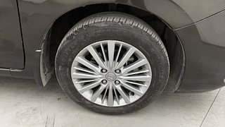 Used 2022 honda City V 5th Gen Petrol Manual tyres RIGHT FRONT TYRE RIM VIEW