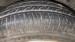 Used 2011 Toyota Etios [2010-2017] G Petrol Manual tyres RIGHT REAR TYRE TREAD VIEW