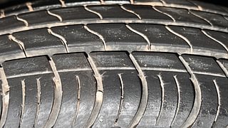 Used 2021 maruti-suzuki S-Presso VXI Plus Petrol Manual tyres RIGHT FRONT TYRE TREAD VIEW