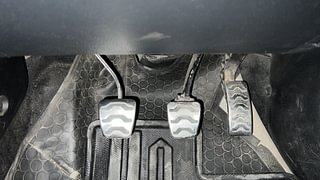Used 2021 Kia Sonet GTX Plus 1.5 Diesel Manual interior PEDALS VIEW