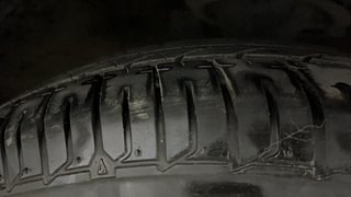 Used 2011 Hyundai i10 Sportz 1.2 Kappa2 Petrol Manual tyres RIGHT FRONT TYRE TREAD VIEW