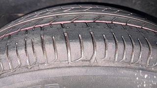 Used 2016 hyundai i10 Sportz 1.1 Petrol Petrol Manual tyres RIGHT REAR TYRE TREAD VIEW