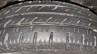 Used 2019 Renault Kwid [2017-2019] CLIMBER 1.0 AMT Petrol Automatic tyres LEFT REAR TYRE TREAD VIEW