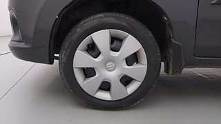 Used 2016 Maruti Suzuki Alto K10 [2014-2019] VXi Petrol Manual tyres LEFT FRONT TYRE RIM VIEW