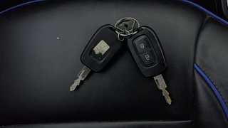 Used 2021 Renault Kwid [2020-2022] NEOTECH 1.0 RXL AMT Petrol Automatic extra CAR KEY VIEW
