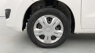 Used 2016 Maruti Suzuki Wagon R 1.0 [2015-2019] VXI AMT Petrol Automatic tyres LEFT FRONT TYRE RIM VIEW