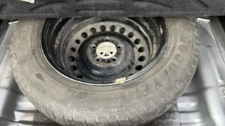 Used 2020 Kia Seltos HTK D Diesel Manual tyres SPARE TYRE VIEW