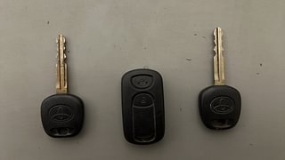 Used 2011 Toyota Etios [2010-2017] G Petrol Manual extra CAR KEY VIEW