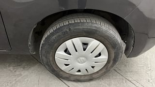 Used 2020 Maruti Suzuki Alto 800 Vxi Plus Petrol Manual tyres RIGHT FRONT TYRE RIM VIEW