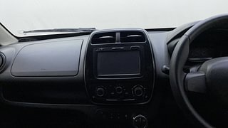 Used 2018 Renault Kwid [2015-2019] 1.0 RXT AMT Petrol Automatic interior MUSIC SYSTEM & AC CONTROL VIEW