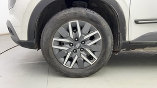 Used 2021 Hyundai Venue [2019-2022] SX 1.0  Turbo iMT Petrol Manual tyres LEFT FRONT TYRE RIM VIEW