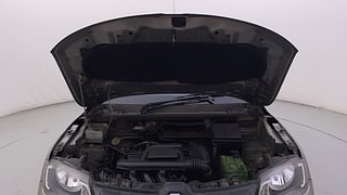 Used 2019 Renault Kwid [2017-2019] CLIMBER 1.0 AMT Petrol Automatic engine ENGINE & BONNET OPEN FRONT VIEW
