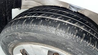 Used 2016 Maruti Suzuki Wagon R 1.0 [2015-2019] VXI AMT Petrol Automatic tyres LEFT FRONT TYRE TREAD VIEW
