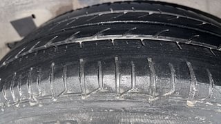 Used 2014 Hyundai Verna [2011-2015] Fluidic 1.4 VTVT Petrol Manual tyres LEFT REAR TYRE TREAD VIEW
