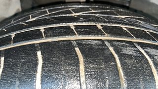 Used 2018 Tata Nexon [2017-2020] XZ Plus Petrol Petrol Manual tyres RIGHT FRONT TYRE TREAD VIEW