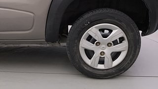 Used 2018 Renault Kwid [2015-2019] 1.0 RXT AMT Petrol Automatic tyres LEFT REAR TYRE RIM VIEW