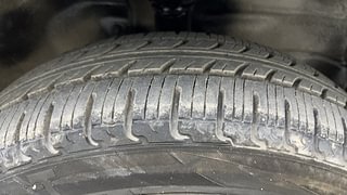 Used 2018 Maruti Suzuki Wagon R 1.0 [2015-2019] VXI AMT Petrol Automatic tyres RIGHT FRONT TYRE TREAD VIEW