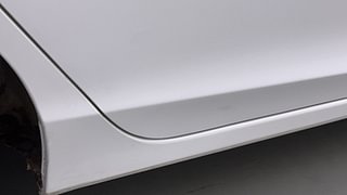 Used 2015 Honda City V Petrol Manual dents MINOR DENT