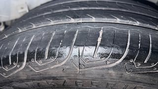 Used 2019 honda Amaze 1.2 V i-VTEC Petrol+CNG (Outside Fitted) Petrol+cng Manual tyres LEFT REAR TYRE TREAD VIEW