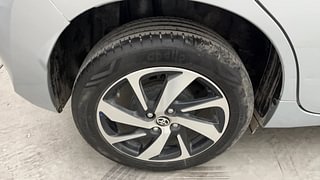 Used 2023 Toyota Glanza V Petrol Manual tyres RIGHT REAR TYRE RIM VIEW