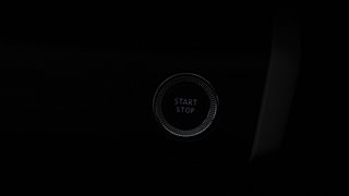 Used 2022 Renault Triber RXZ AMT Petrol Automatic top_features Keyless start