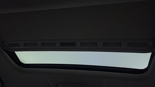 Used 2022 Tata Nexon XZ Plus Diesel S Diesel Manual top_features Sunroof