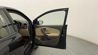 Used 2016 volkswagen Vento 1.5L Highline Diesel AT Diesel Automatic interior RIGHT FRONT DOOR OPEN VIEW