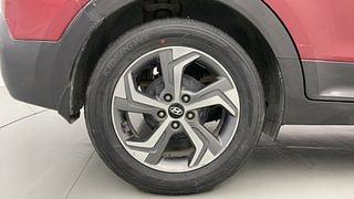 Used 2019 Hyundai Creta [2018-2020] 1.6 SX OPT VTVT Petrol Manual tyres RIGHT REAR TYRE RIM VIEW