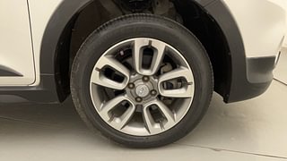 Used 2017 Hyundai i20 Active [2015-2020] 1.2 S Petrol Manual tyres RIGHT FRONT TYRE RIM VIEW