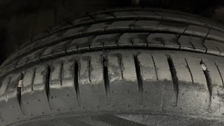 Used 2023 Toyota Glanza V Petrol Manual tyres RIGHT FRONT TYRE TREAD VIEW